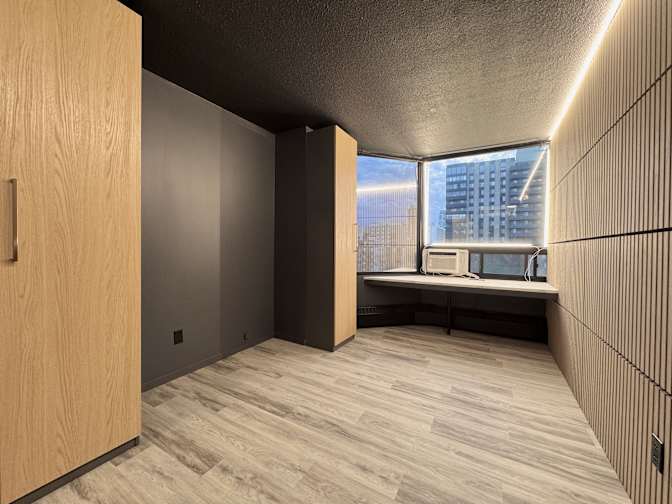 Victor's room