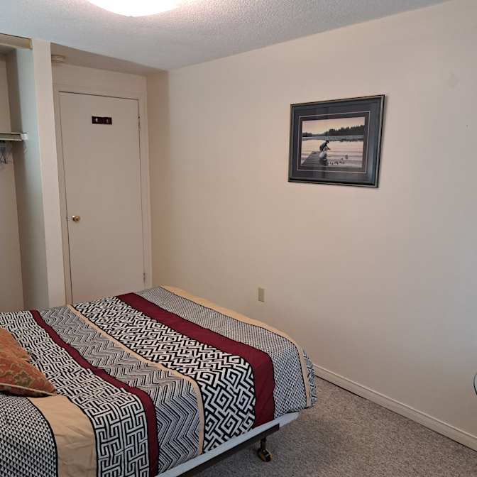 GEORGE's room