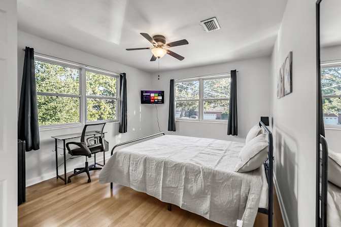 PadSplit's room