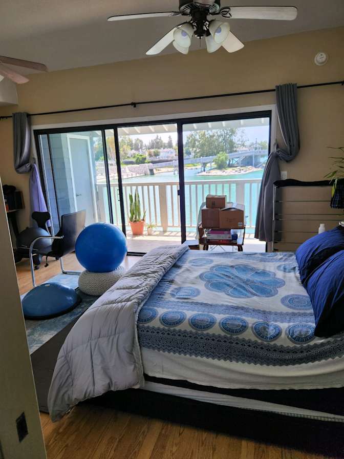 Elle's room