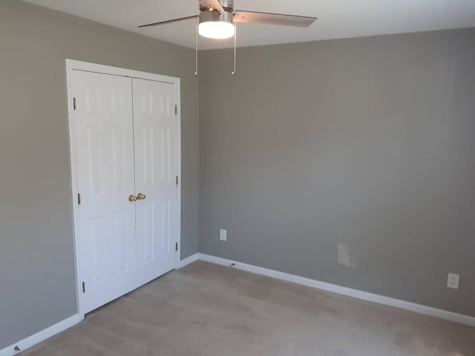 Alcove Rooms's room