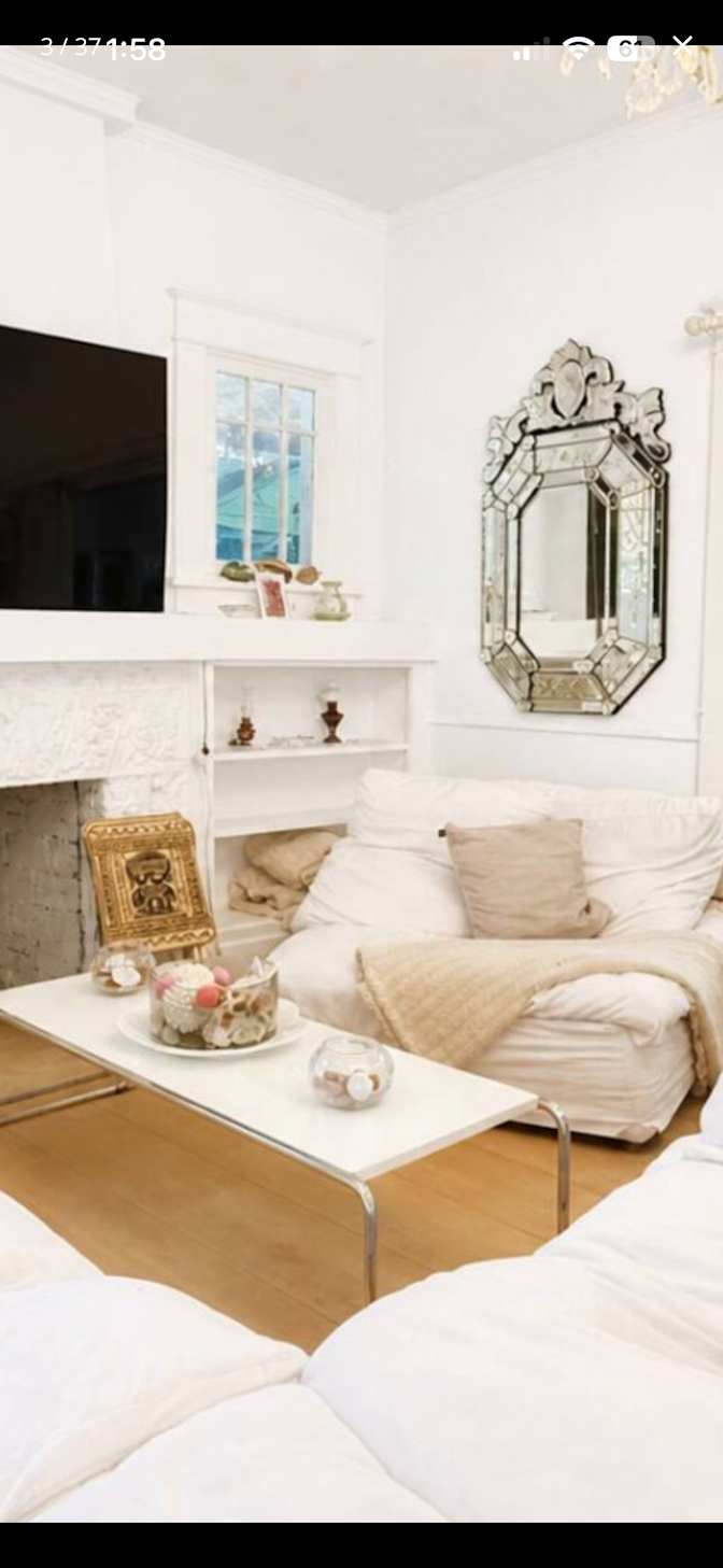 meli's room