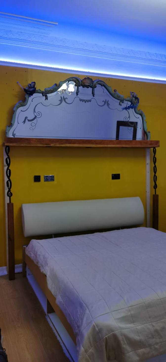 Rod's room