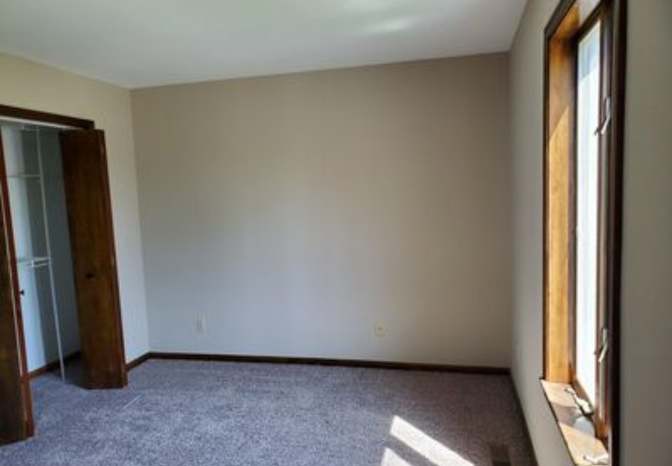 Carmen's room