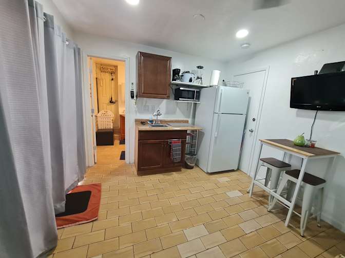 Julia zuniga's room