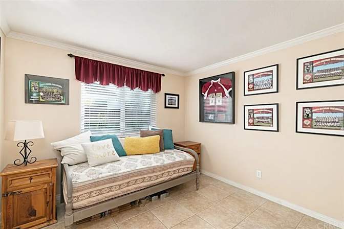 Guillermo's room