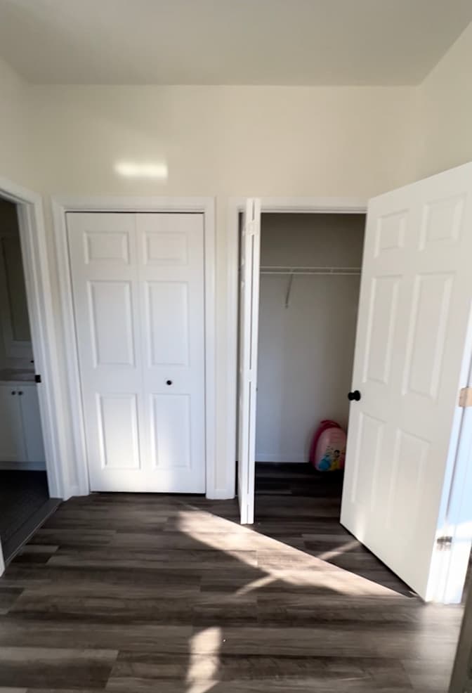 Vee's room