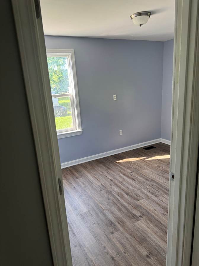 Rodney Makridis's room