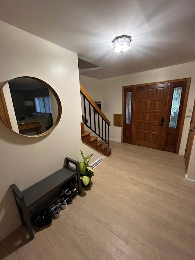 Dash Hill's room