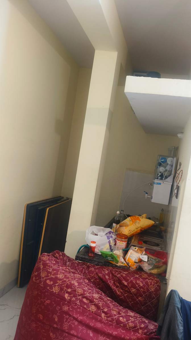 Amber gupta's room