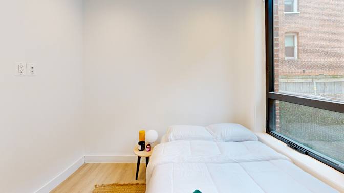 Liza's room