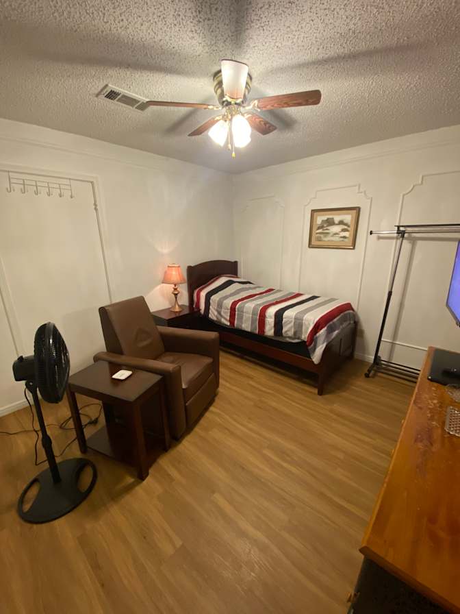 Bob Harris's room