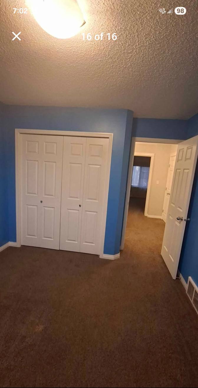 Davor's room