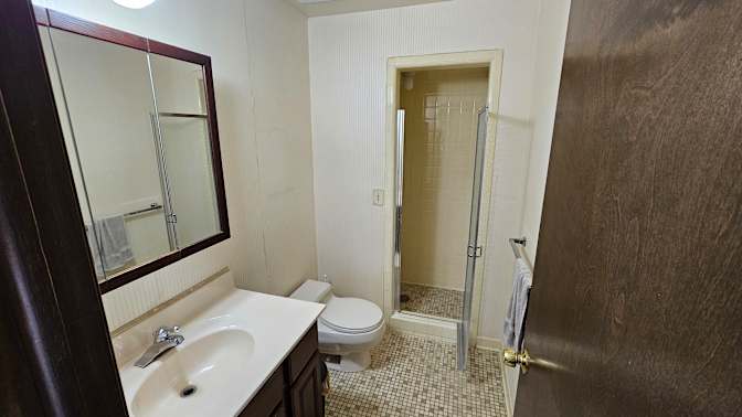 Neil Virani's room