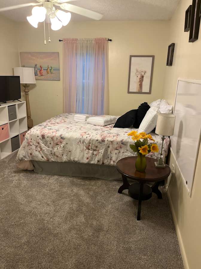 Lisa's room