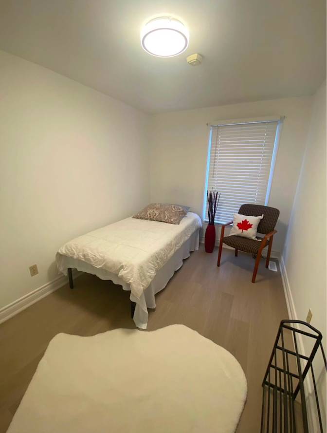 Albert Rios's room