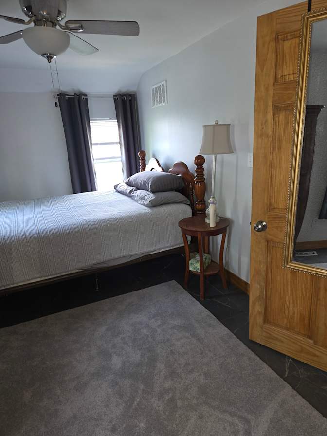 Susan Thorsteinson's room