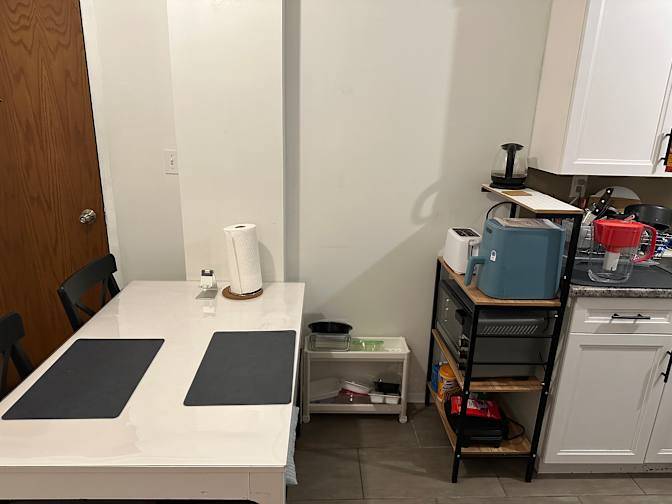 Randy's room