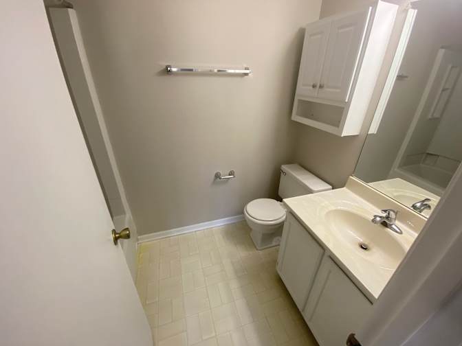 Alcove Rooms's room