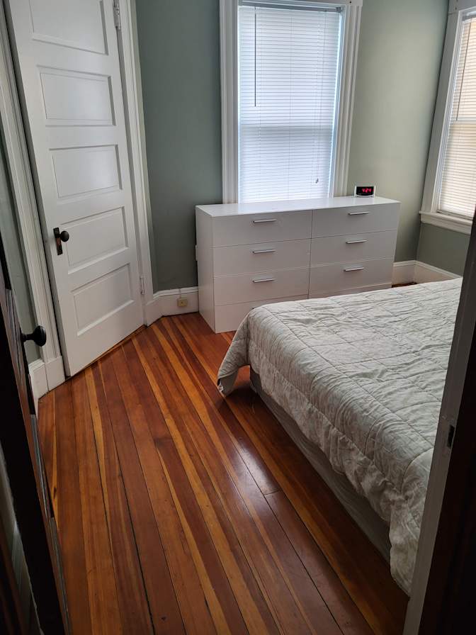 T's room