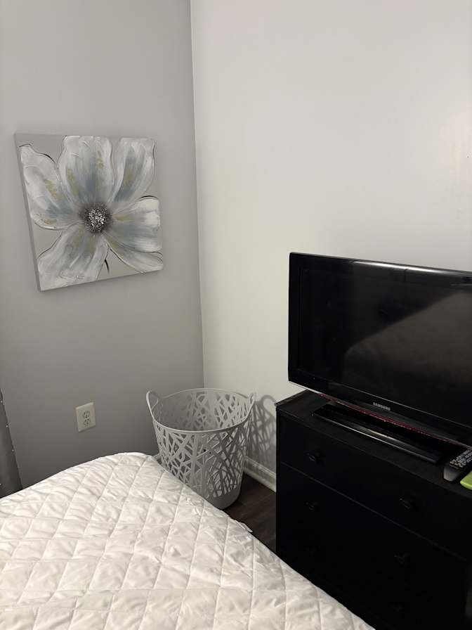 Lynette's room
