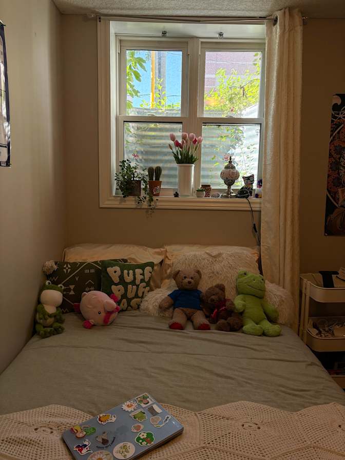 Emma's room