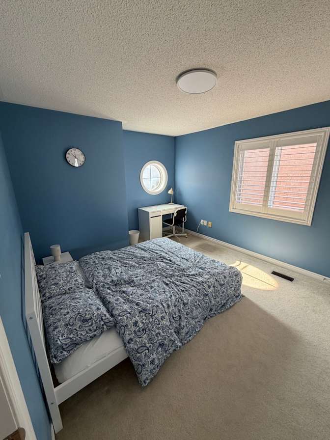 Parastoo Lalani's room