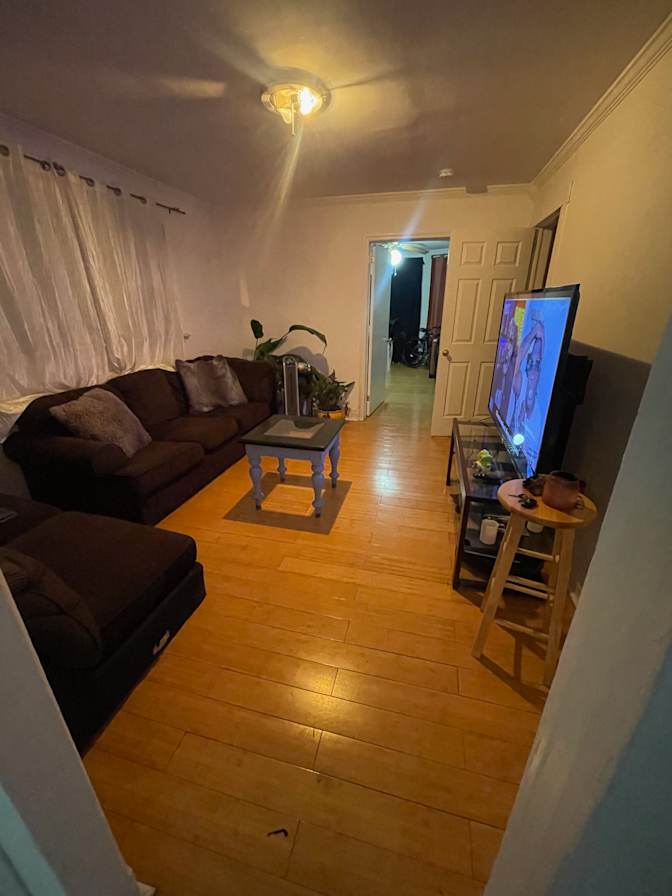 Kiymora Smith's room