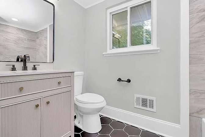 Alcove Rooms's room