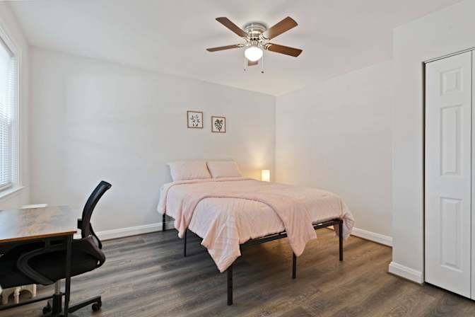 PadSplit's room