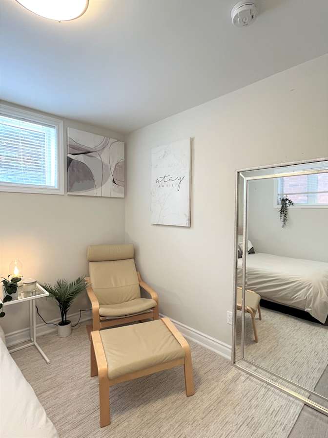 Elle's room