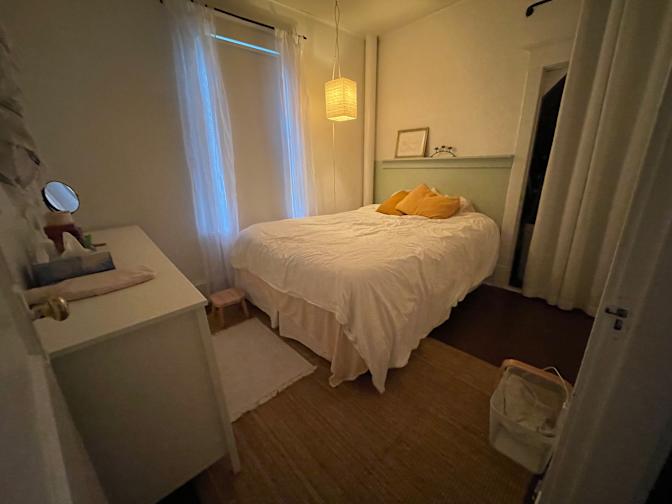 Jade's room