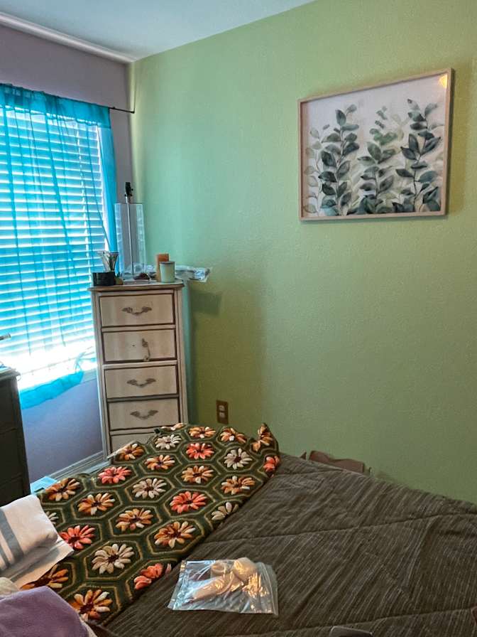 Cindi's room