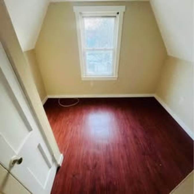 Juanita's room