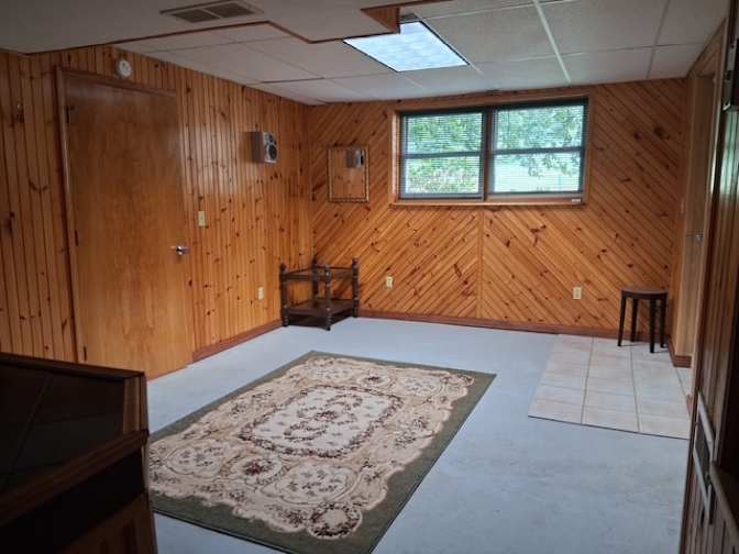 Eunice M Pearson's room