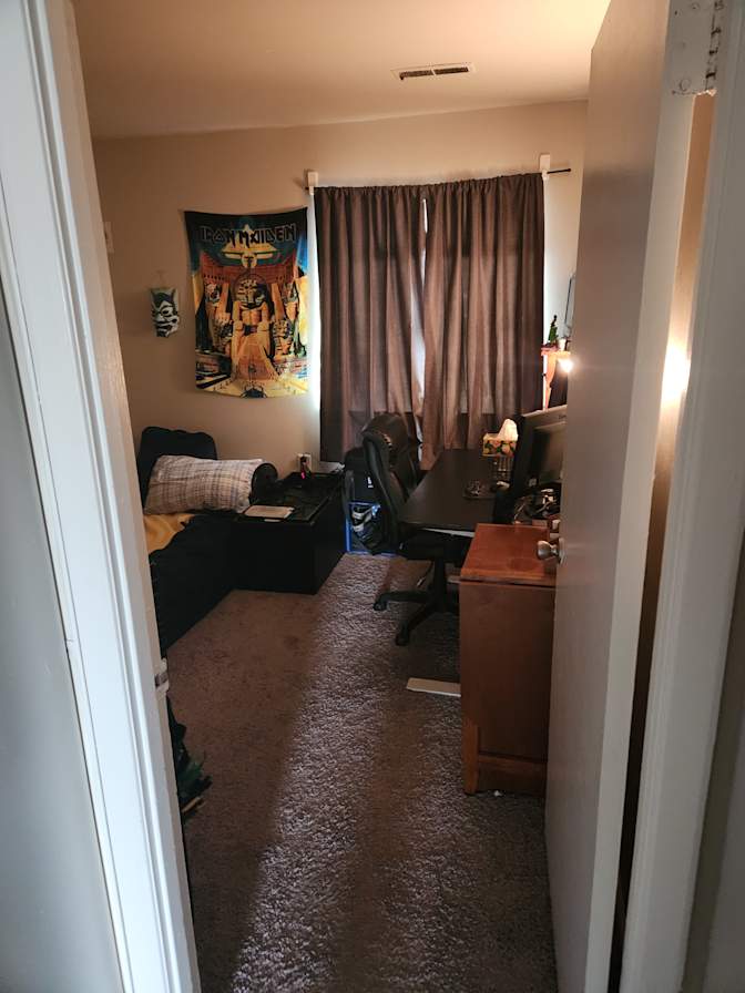 Max's room