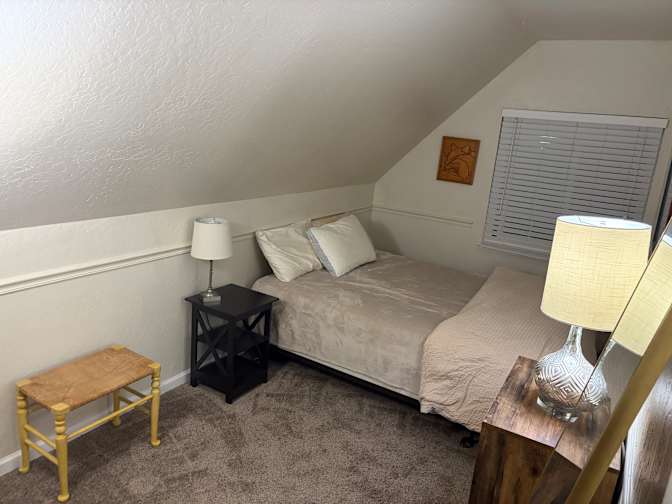 Carlos Matias Riguero's room