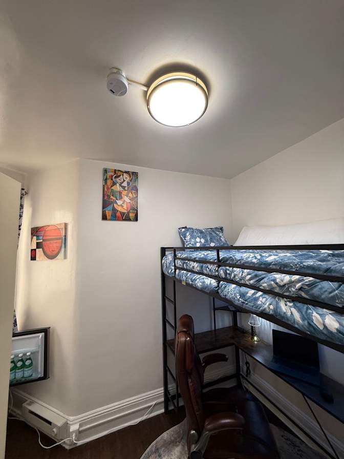 Ike's room