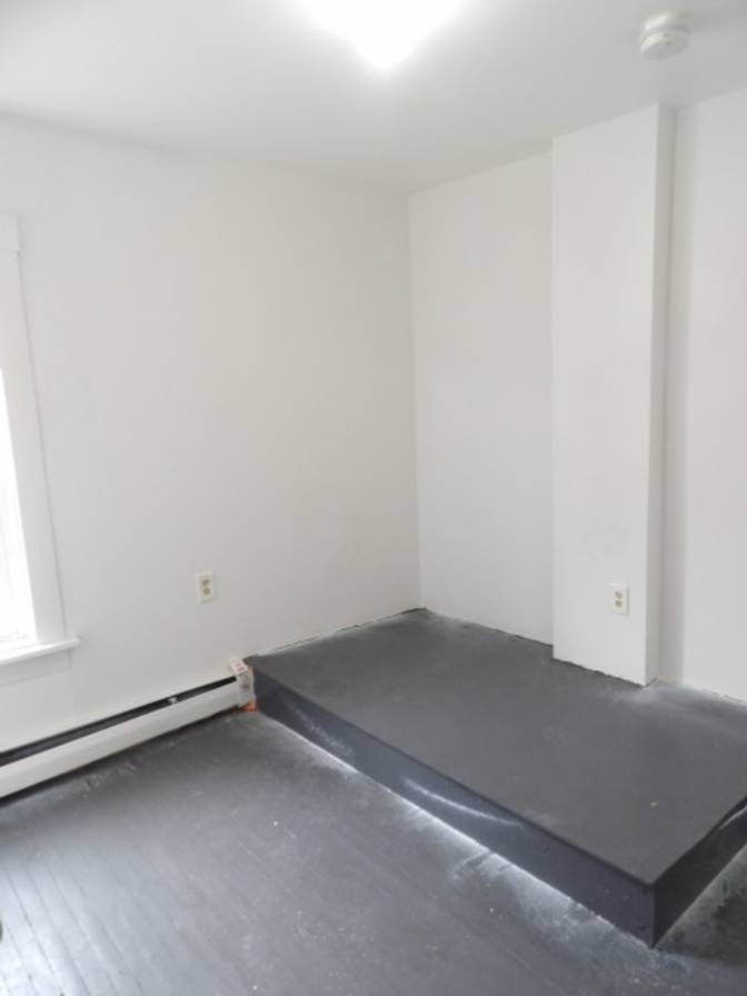 Leasing Buffalo's room