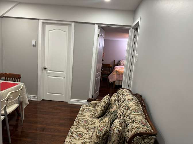 Elvie's room