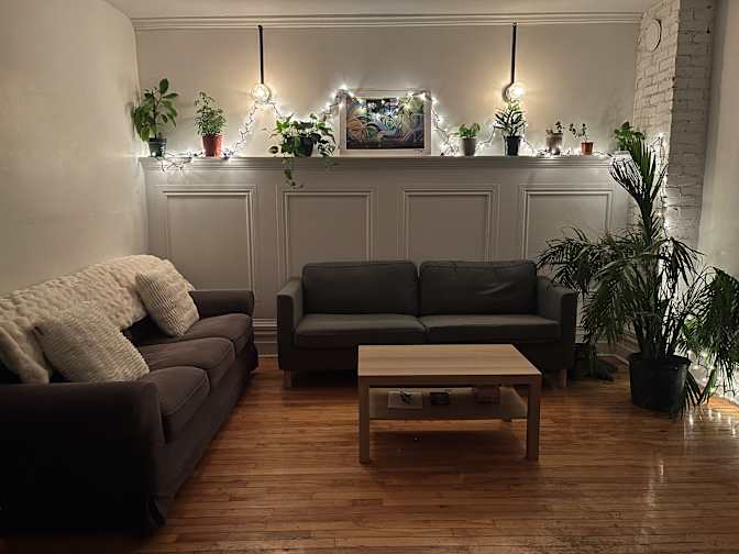 Lee-Lou's room