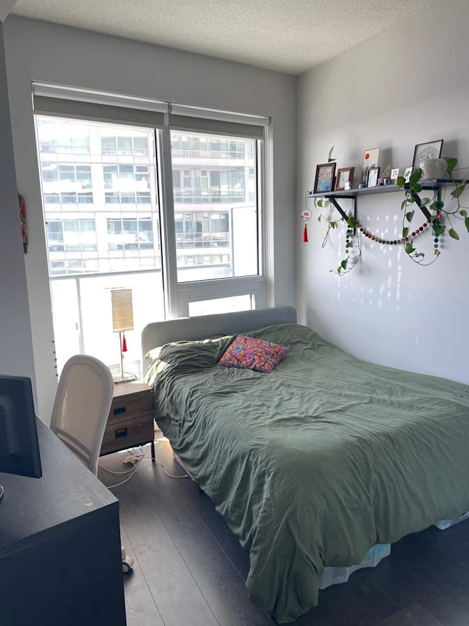 Veronica's room