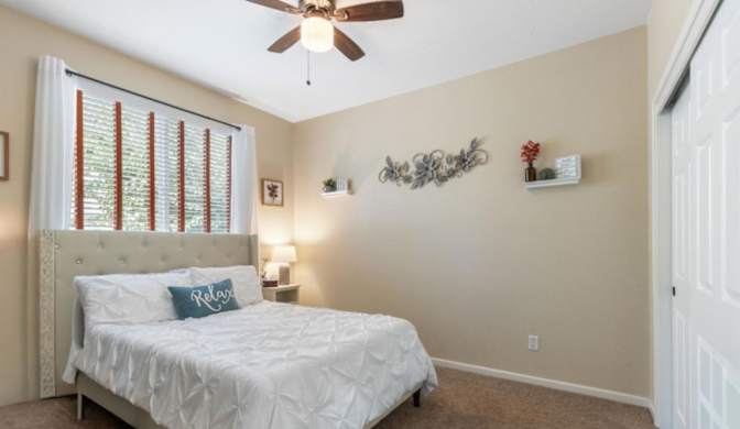 Andrea's room