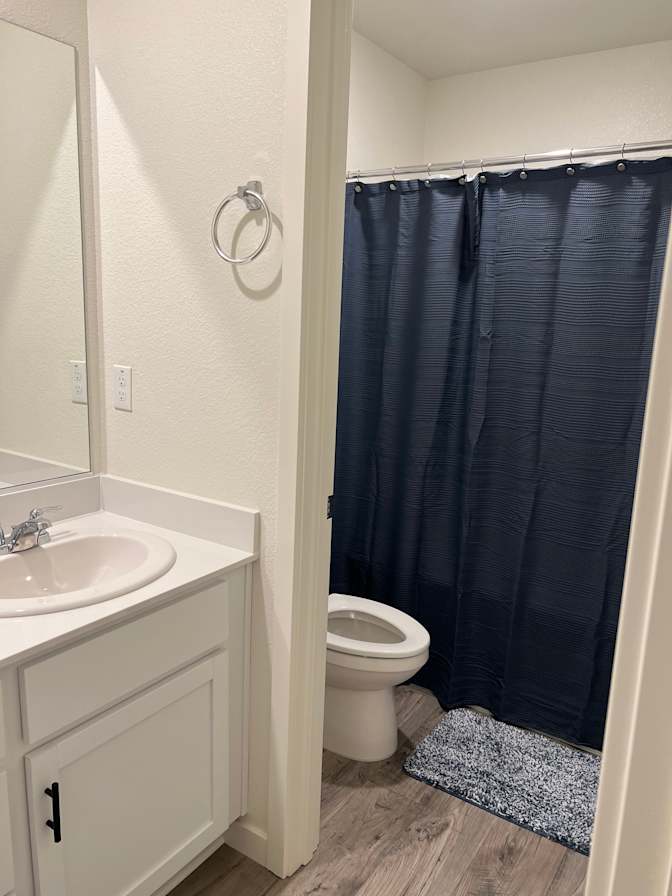 Courtney's room
