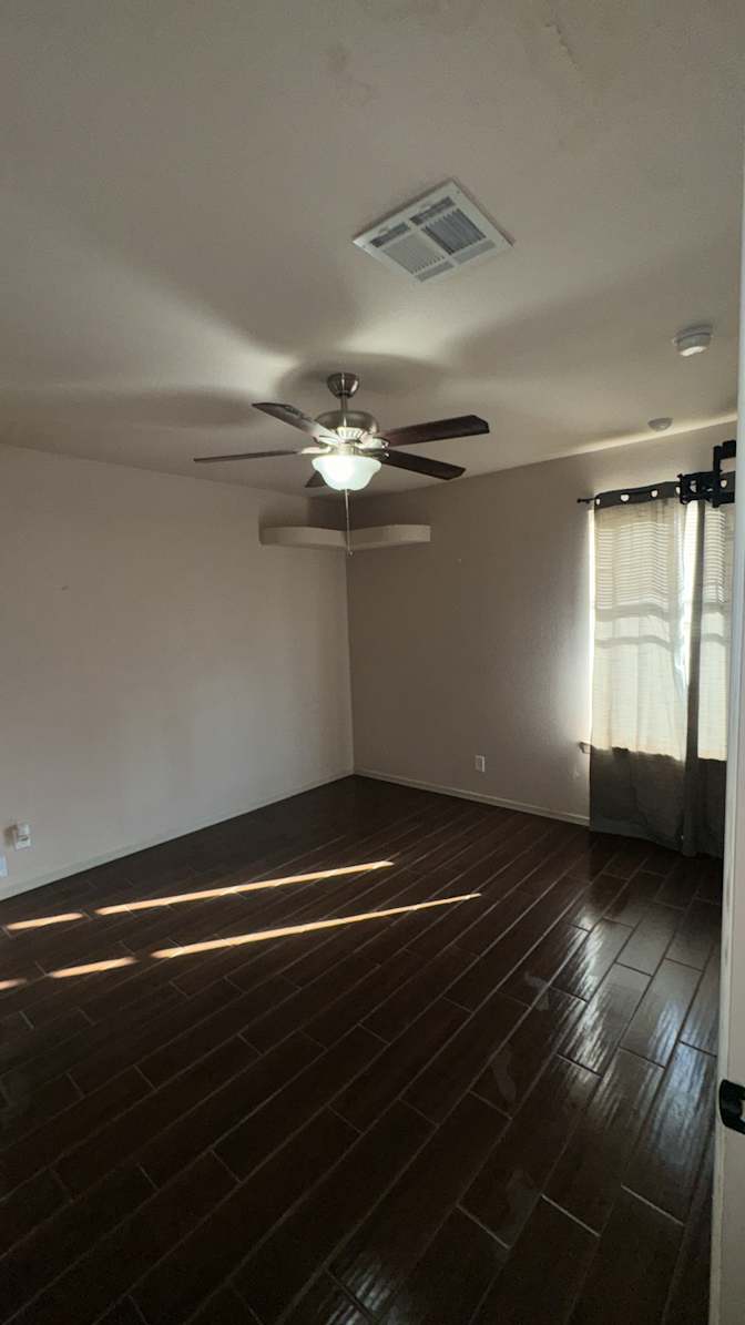 Lisbeth Tineo's room