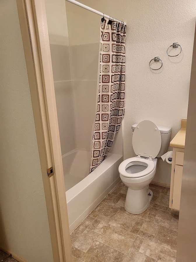 JOCO Property Management Services's room