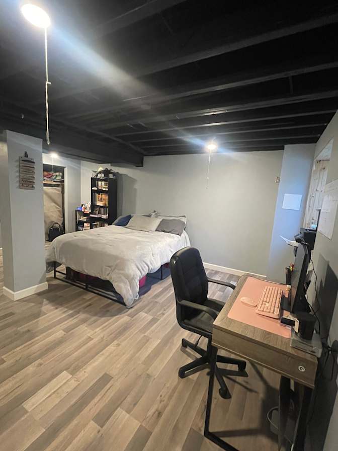 Veronica's room