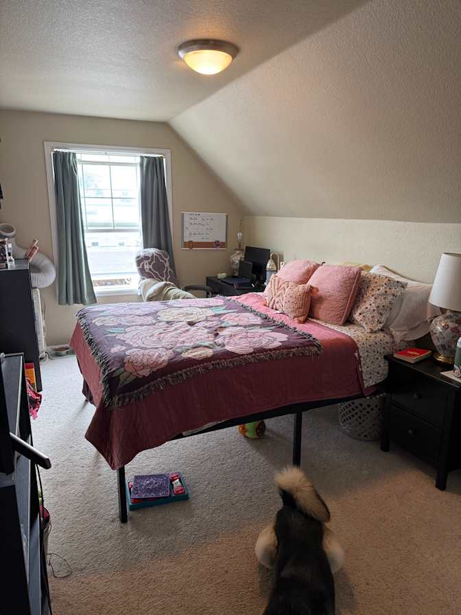 Nicole's room