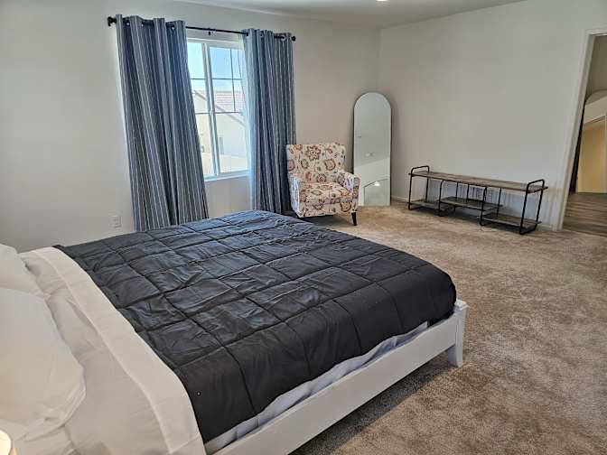Rolando Retana's room