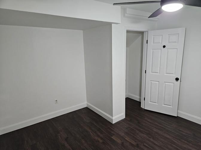 R. Jingles's room